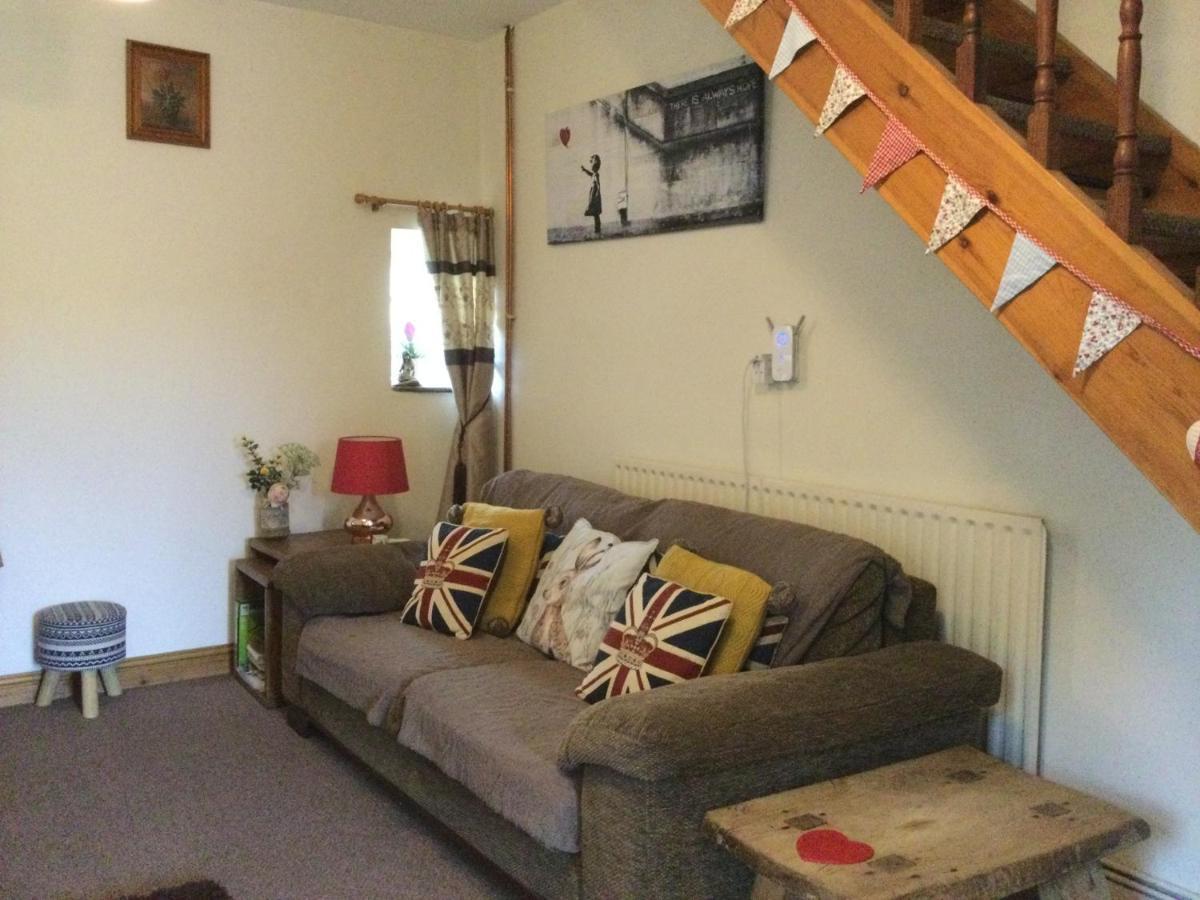Cosy Rural Cottage Peak District, Pets Welcome Hollinsclough 外观 照片